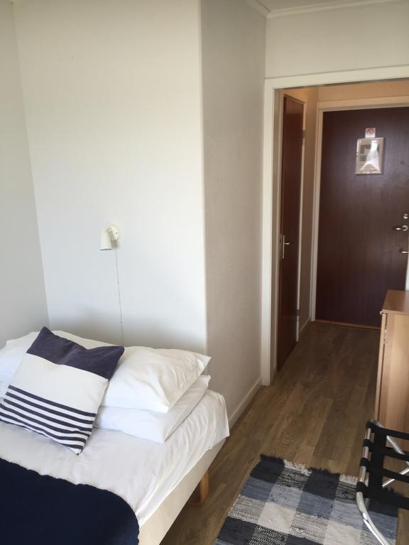 Hotell Fisketangen Kungshamn Room photo