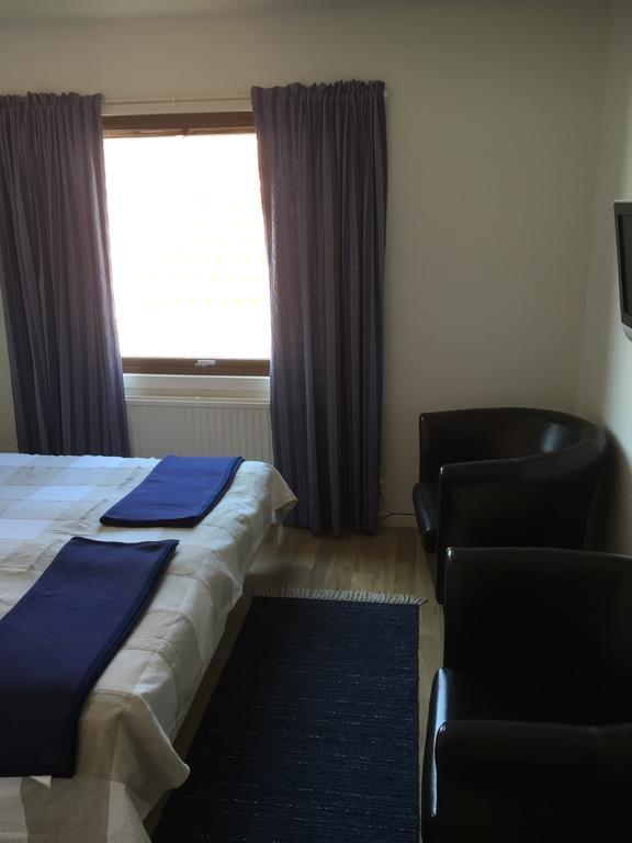 Hotell Fisketangen Kungshamn Room photo